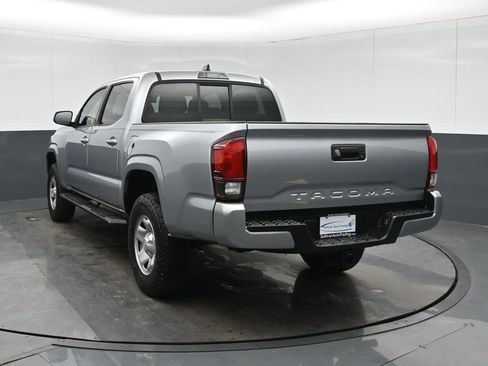 Used 2020 Toyota Tacoma SR w/ SR Convenience Package RWD image 5
