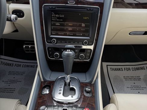 Used 2014 Bentley Continental GT image 11