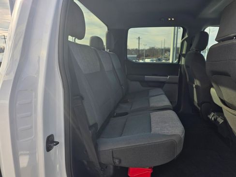 Used 2025 Ford F350 XLT image 12