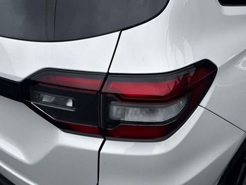 Used 2023 Honda Pilot EX-L image 10