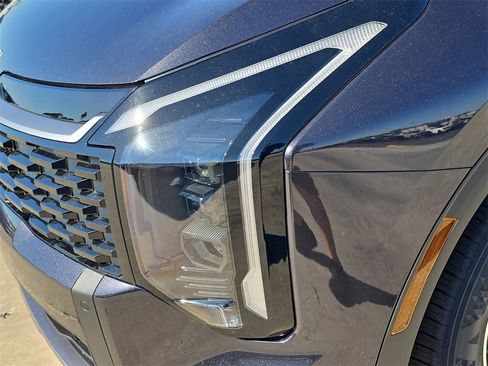 New 2026 Kia Sportage EX image 10