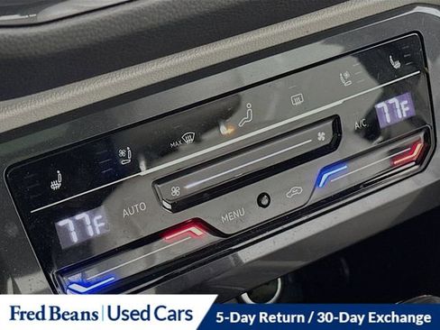 Used 2022 Volkswagen Tiguan SEL R-Line AWD/4WD image 23