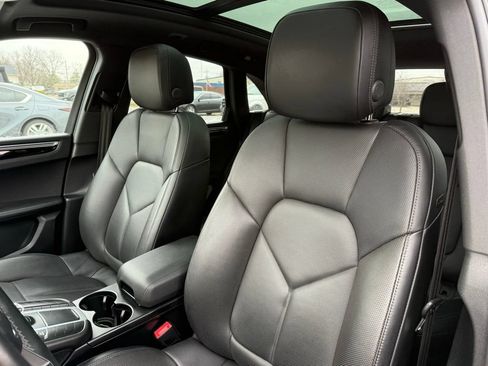 Used 2020 Porsche Macan S AWD/4WD image 12
