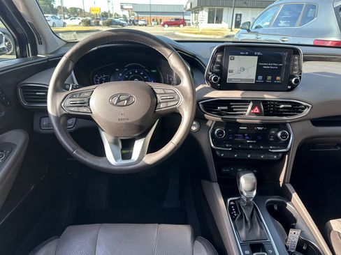 Used 2019 Hyundai Santa Fe FWD image 15