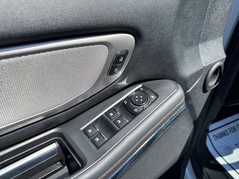 Used 2025 Ford Expedition Max Active AWD/4WD image 12
