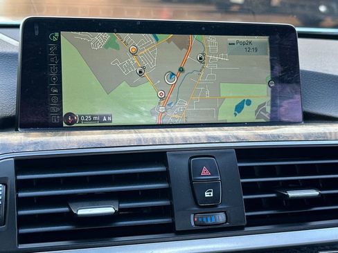 Used 2016 BMW 328i Sedan w/ Technology Package image 20