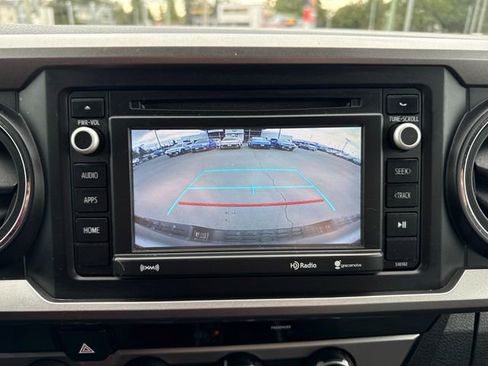 Used 2017 Toyota Tacoma SR5 w/ Tow Package image 28