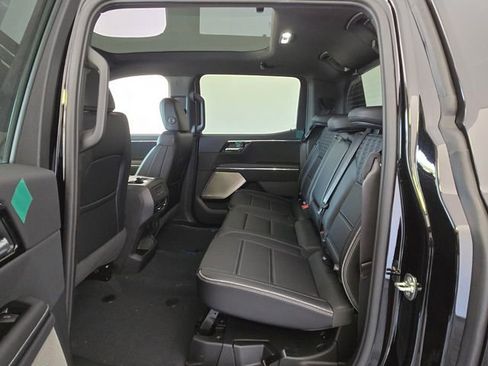 New 2025 GMC Sierra EV Denali image 7