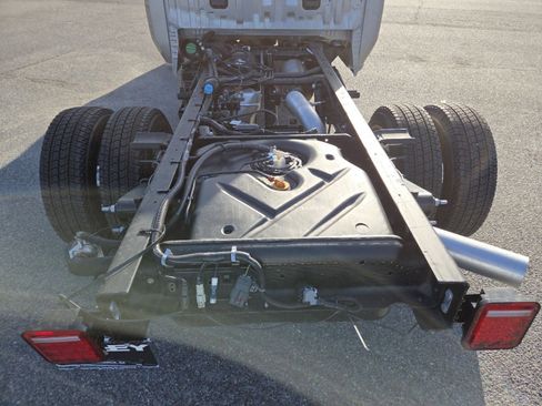 New 2026 GMC Sierra 3500 Pro w/ Convenience Package image 19