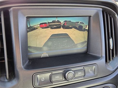 Used 2022 Chevrolet Colorado W/T w/ Custom Special Edition image 20