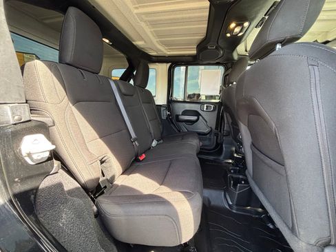 Used 2020 Jeep Wrangler Unlimited Sport AWD/4WD image 21