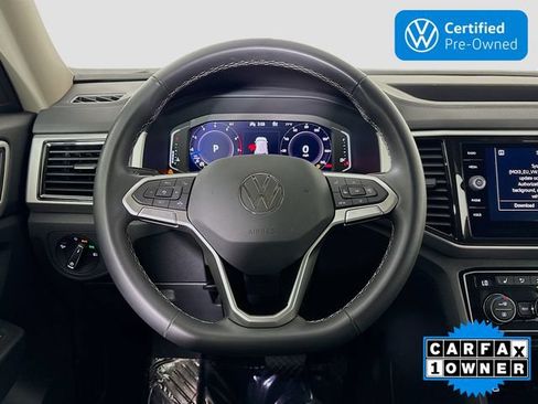 Used 2022 Volkswagen Atlas SE w/ Black Wheel Package AWD/4WD image 11