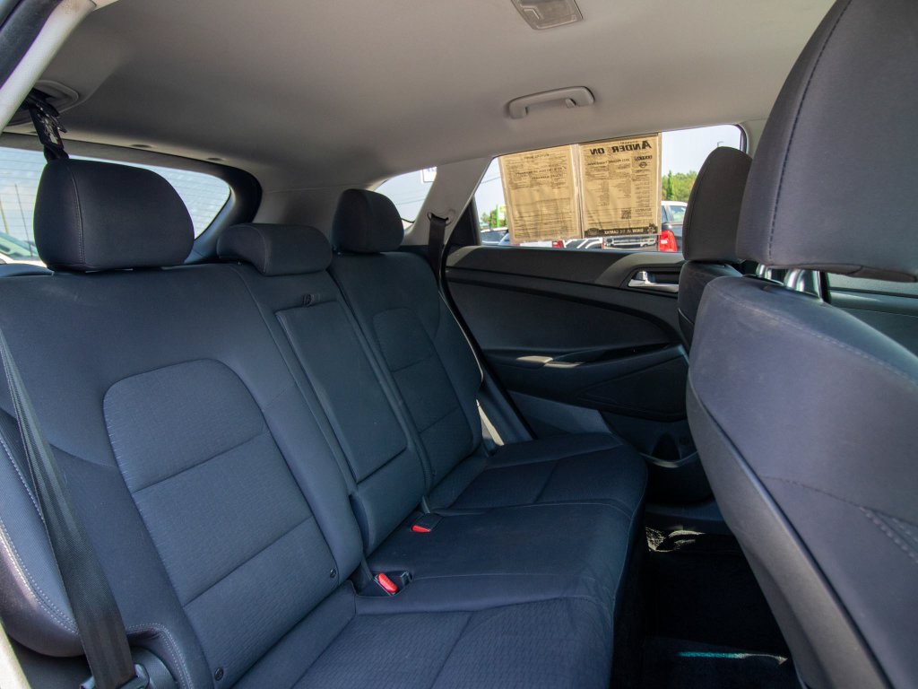 Used 2021 Hyundai Tucson Value FWD image 17