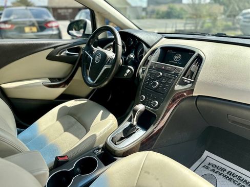 Used 2016 Buick Verano FWD image 20