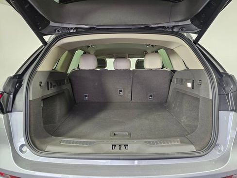 New 2025 Lincoln Nautilus Premier w/ Jet Appearance Package AWD/4WD image 19