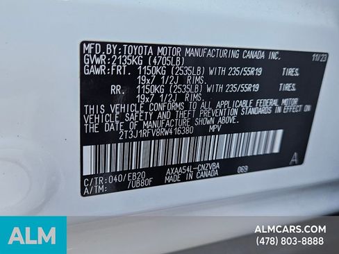 Used 2024 Toyota RAV4 Adventure image 11