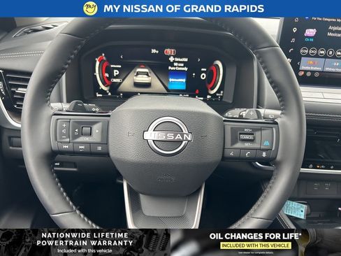New 2026 Nissan Rogue Platinum AWD/4WD image 17