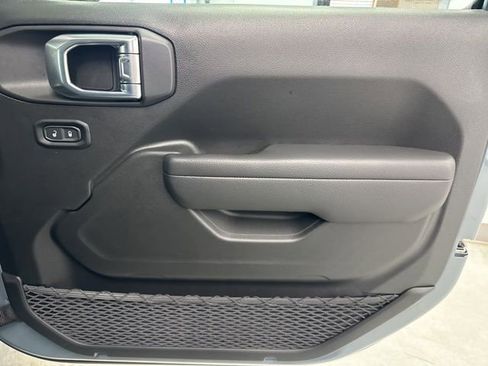 New 2026 Jeep Gladiator Sport image 22