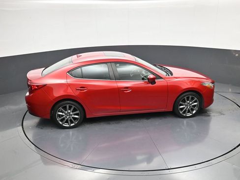 Used 2018 MAZDA MAZDA3 Touring FWD image 34