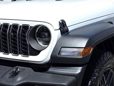New 2026 Jeep Wrangler Unlimited Sport AWD/4WD image 8