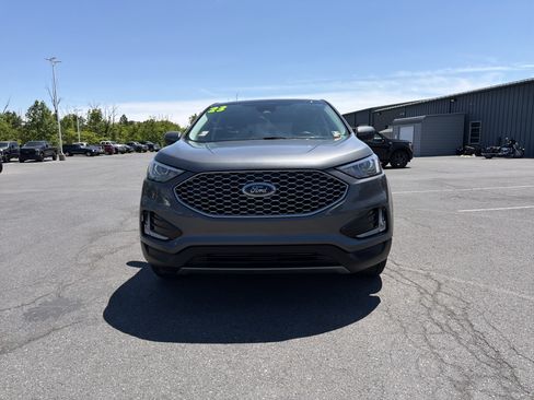 Certified 2023 Ford Edge SEL w/ Convenience Package AWD/4WD image 9