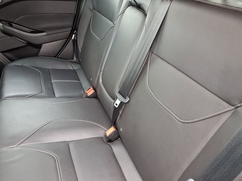 Used 2017 Ford Focus ST w/ Equipment Group 402A FWD image 7