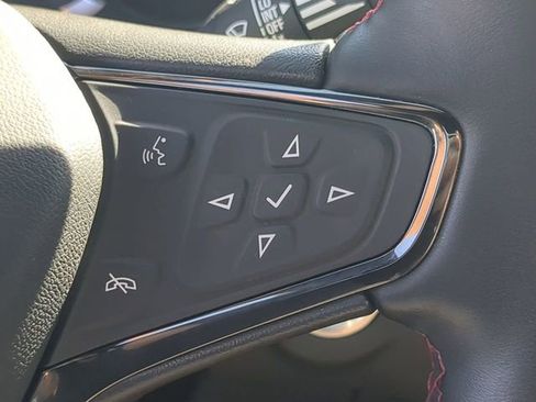 Used 2024 Chevrolet Equinox RS w/ RS Leather Package image 27