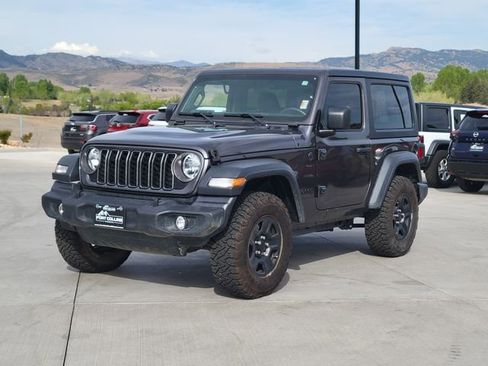 Used 2025 Jeep Wrangler Sport AWD/4WD image 1