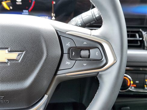 Used 2024 Chevrolet TrailBlazer LT w/ LT Cold Weather Package image 27