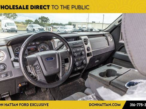 Used 2011 Ford F150 XLT w/ XLT Chrome Pkg RWD image 13