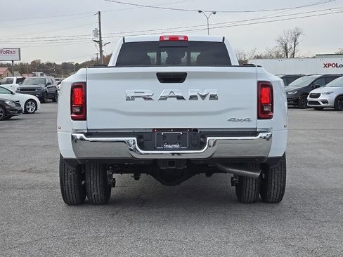 New 2026 RAM 3500 Tradesman AWD/4WD image 6