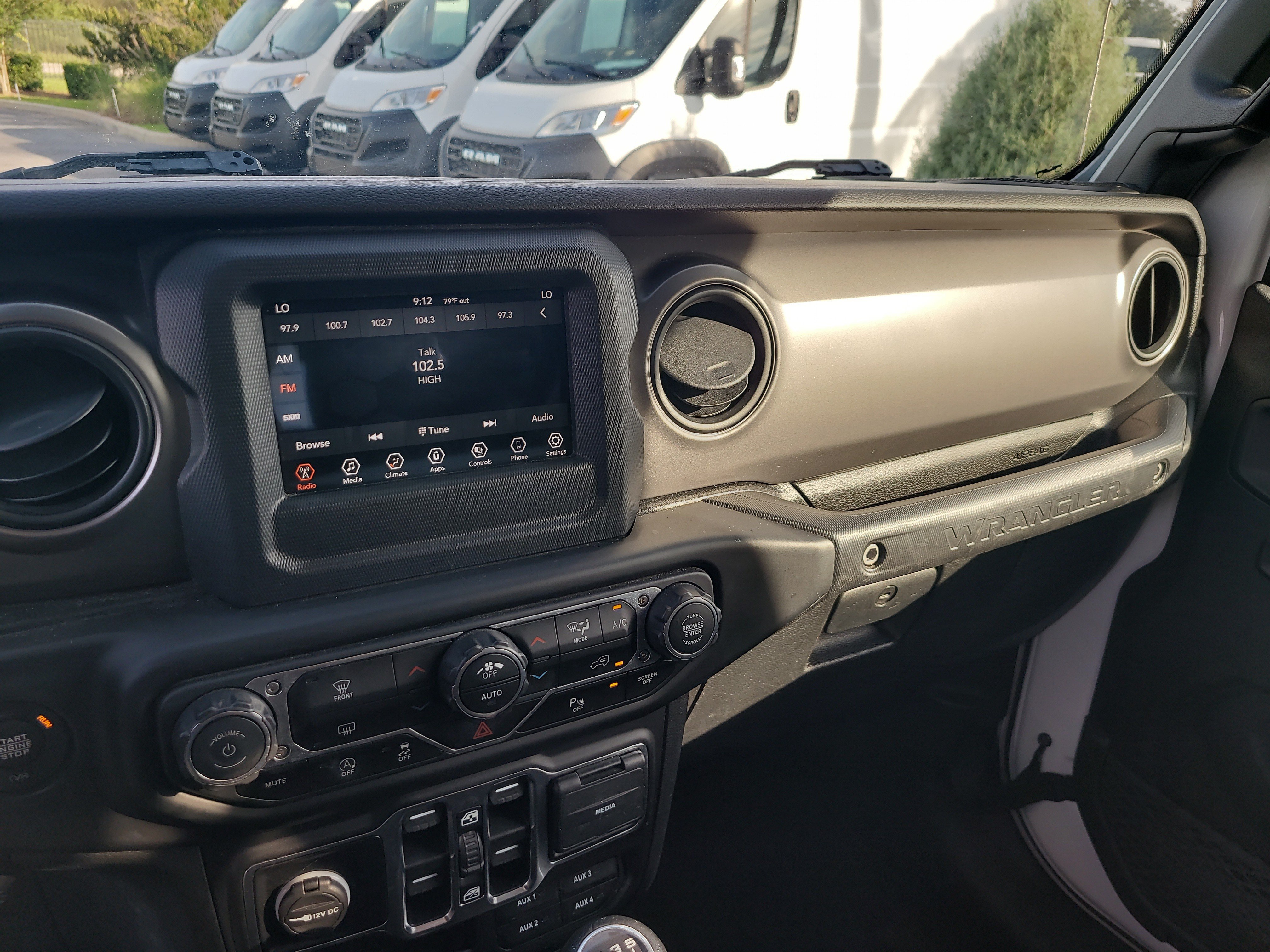 Used 2021 Jeep Wrangler Unlimited Sport AWD/4WD image 19