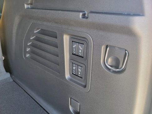 New 2026 Buick Enclave Preferred w/ Power Package image 8