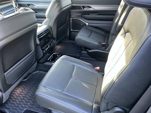 New 2026 Jeep Grand Wagoneer 4WD image 19