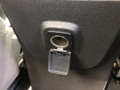 Used 2019 Ford Escape SEL AWD/4WD image 25