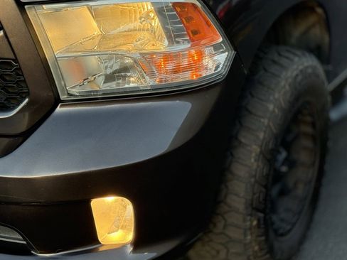 Used 2016 RAM 1500 Express image 5