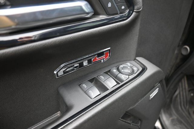 Used 2024 GMC Sierra 1500 AT4 w/ AT4 Preferred Package AWD/4WD image 13