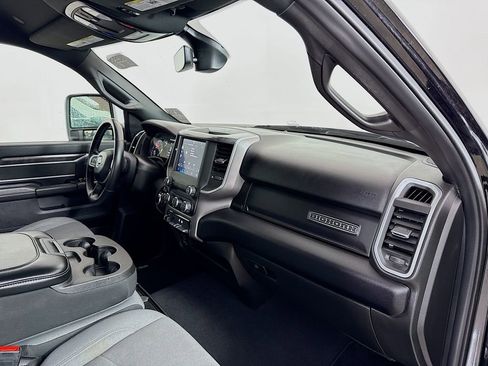 Used 2024 RAM 2500 Big Horn w/ Bed Utility Group image 27