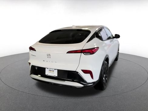 Used 2025 Buick Envista Sport Touring image 16