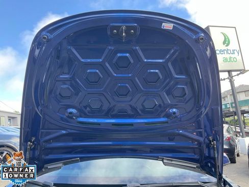 Used 2021 Tesla Model 3 Performance image 13