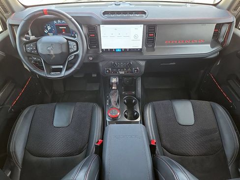 Used 2025 Ford Bronco Raptor AWD/4WD image 13