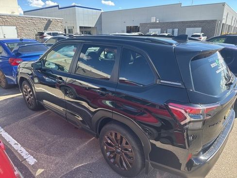 Used 2025 Subaru Forester Sport image 2