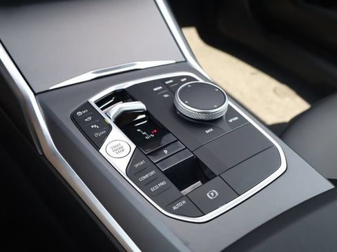 Used 2025 BMW 230i Coupe RWD image 19