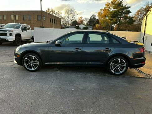 Used 2019 Audi A4 2.0T Premium image 2