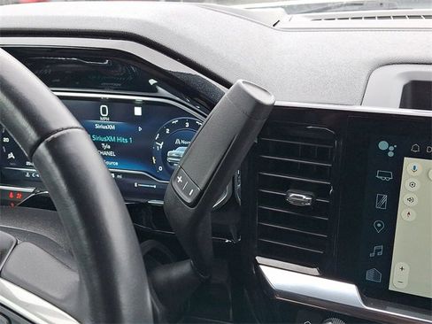 Used 2022 Chevrolet Silverado 1500 RST w/ Protection Package image 7