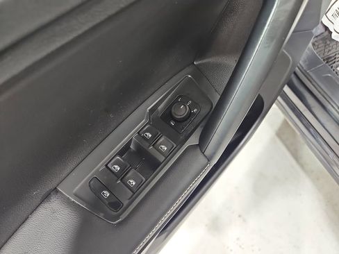 Certified 2024 Volkswagen Tiguan S image 14