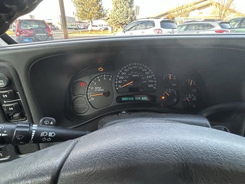 Used 2005 Chevrolet Silverado 1500 LS image 12