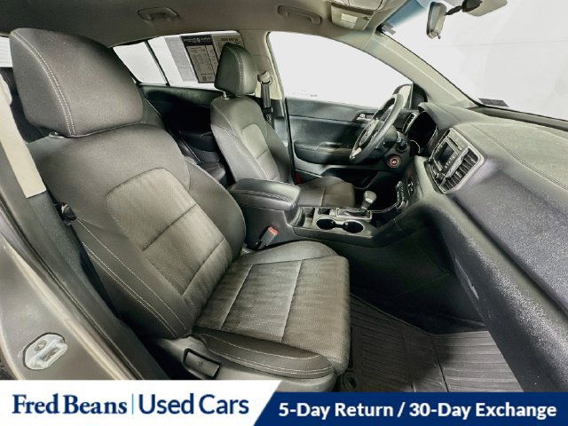 Used 2019 Kia Sportage LX FWD image 32