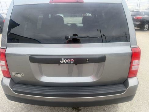 Used 2014 Jeep Patriot Sport FWD image 7