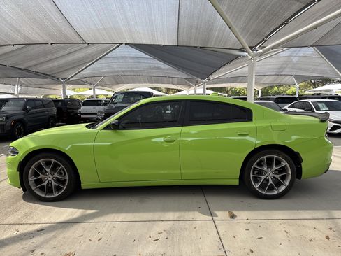 Used 2023 Dodge Charger SXT w/ Plus Group RWD image 3